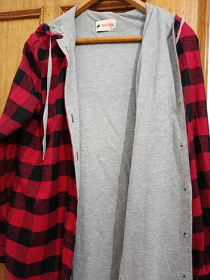 Men's hoodie sweatshirt used, black and red, size M