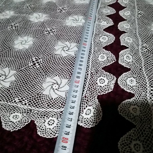 Handmade knitted set of 7 pieces like new, fine lace thread