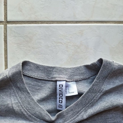 Crop T-shirt H&M gray size L like new