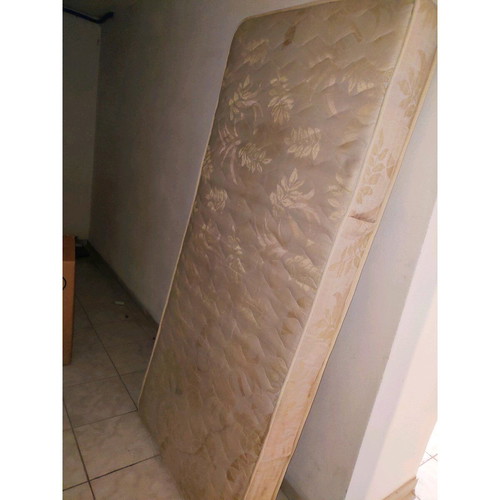 Single bed mattress used 2.00m x 0.90m