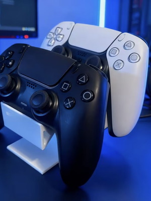 Stand for 2 PS5 controllers new