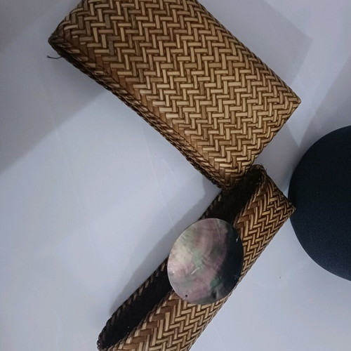 Handmade brown baboo clutch bag new with shell decoration