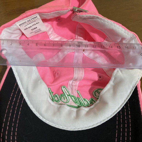 Body Action pink children's hat one size like new