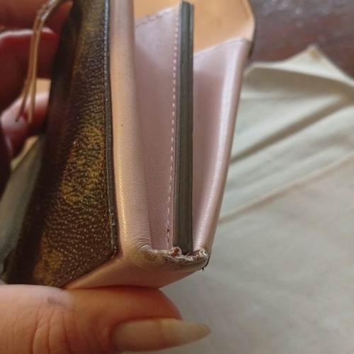 Louis Vuitton Monogramm canvas flore large wallet rose gently used