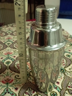 Stainless Steel Shaker 19cm height like new for cocktail or frappe