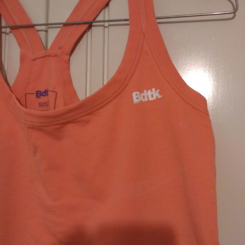 BodyTalk women's sports top new, orange, size L