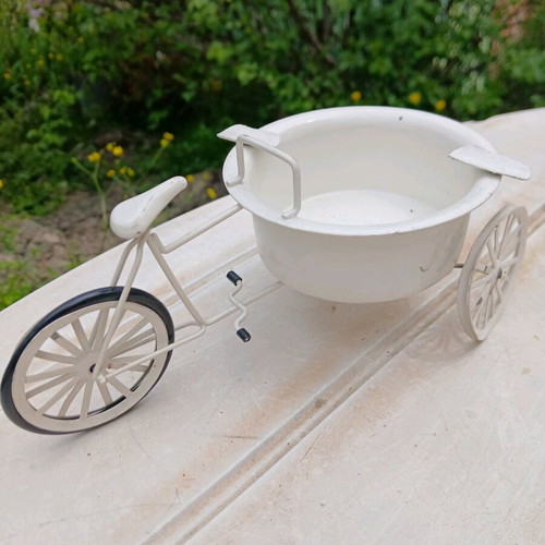 Decorative bicycle ashtray used