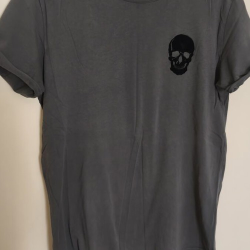 Crossover khaki men's t-shirt like new with skull design