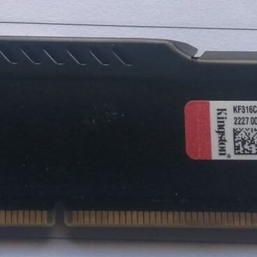 Kingston FURY Beast DDR3 4GB 1600MHz CL10 RAM like new