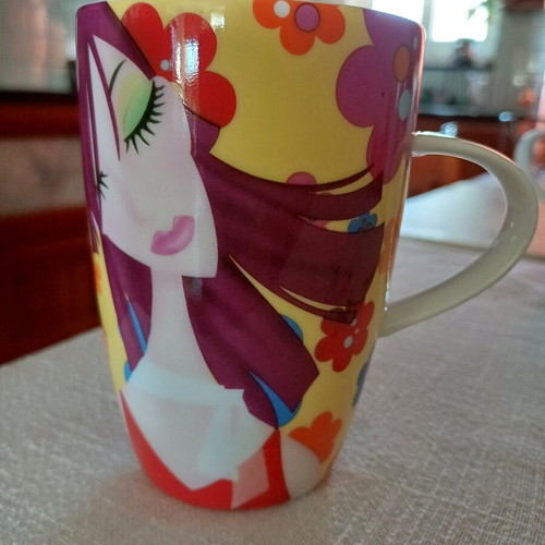 Mug new from excellent IONIA porcelain