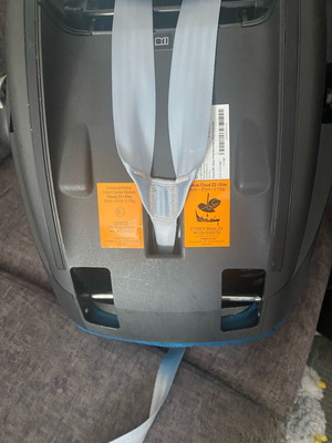 Cybex Cloud Z i-Size travel set with Base T like new