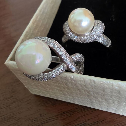 Set of 2 925 silver rings with cultured pearls