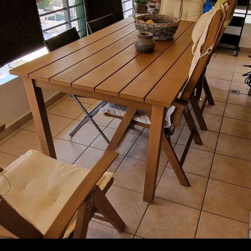 Wooden garden table like new, 1.80m x 0.89m, weatherproof FUREMA