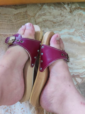 Scholl slippers, red, size 38