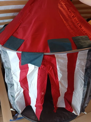 Children's play tent like new