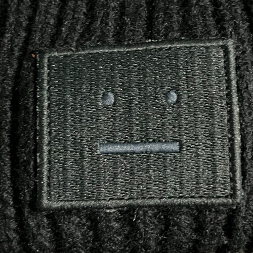 Acne Studios Large Face Logo Beanie like new, black