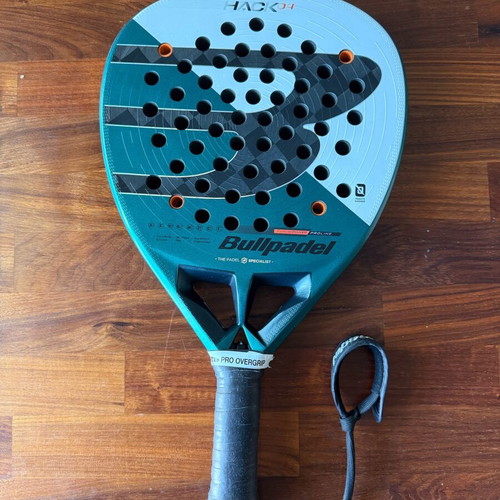 Bullpadel Hack 04 2025 used in good condition