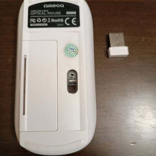 Wireless optical mouse used, plug & play