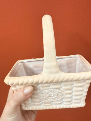 Ceramic decorative basket The Nature Shop like new