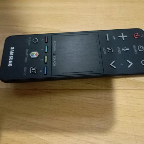 Samsung TV remote used, in good working condition