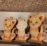 Wooden lion cub figures new, set of 3