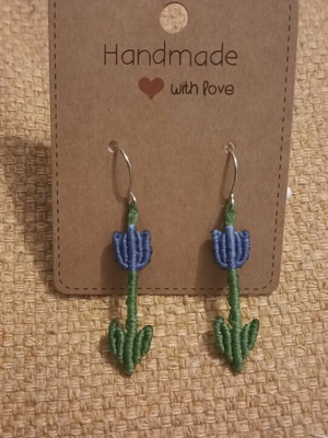 Macrame tulip earrings new, blue and green