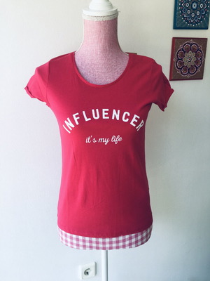 Фуксия тениска нова, размер S