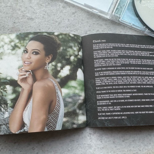 Beyonce B’Day Deluxe Edition CD & DVD like new, R&B / Soul