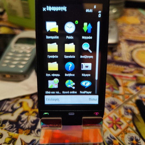 Nokia C5-03 phone used, black, up to 7.9 MP camera