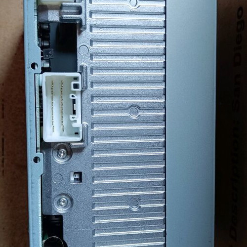Genuine Mitsubishi ASX 2008–2014 factory dashboard with radio CD new