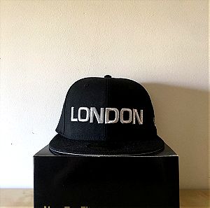 Καπέλο New Era City Word London Fit Essential Μαύρο 7 59FIFTY Συλλεκτικό