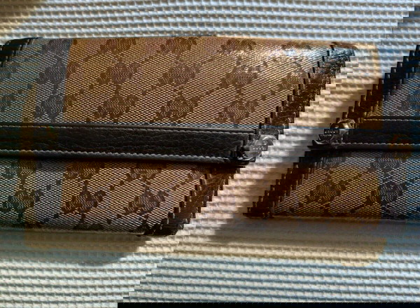 Gucci πορτοφόλι