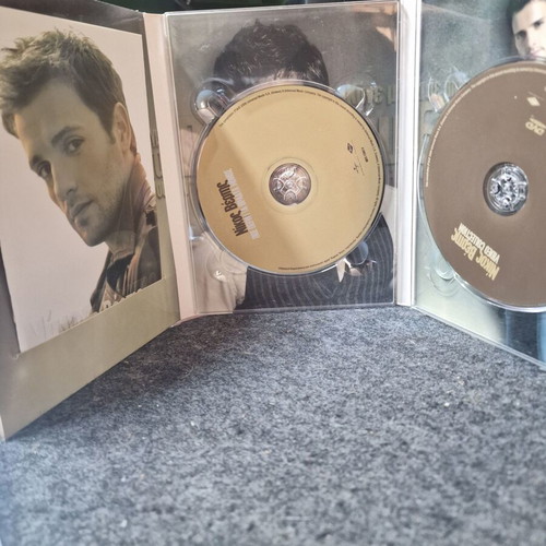 Nikos Vertis Pos Perno Ta Vradia Monos CD & DVD lightly used