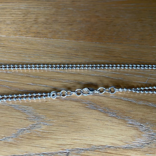 Folli Follie necklace red heart like new with long chain