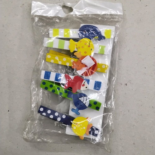 Craft clothespins set of 6, 7.5cm, new with designs