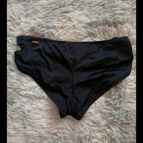 Victoria's Secret swimsuit black like new, size S
