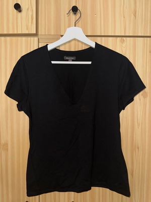 Black blouse size L like new