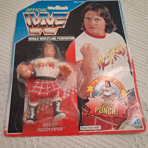 Wwf Rowdy Roddy Piper figure new, sealed card