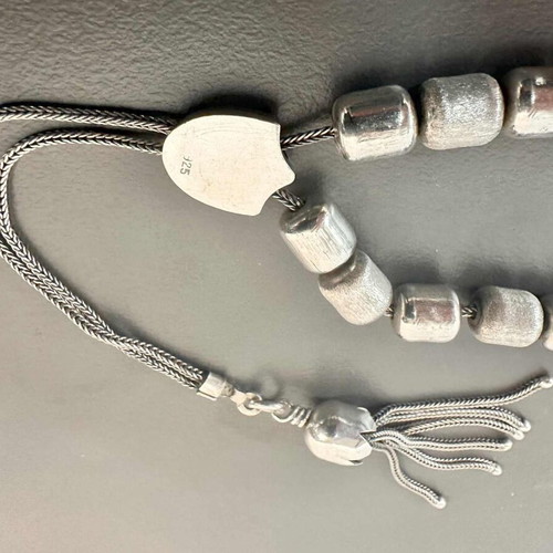 Silver worry beads new with 17 beads, 925 silver, length 23 cm