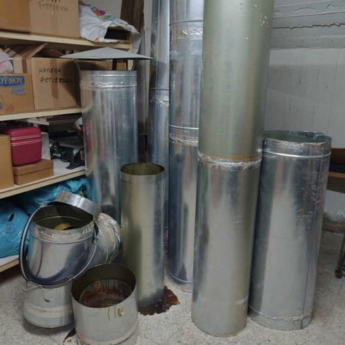 Kitchen ventilation motor 0.5Hp like new with 10-meter chimney