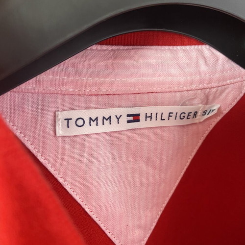 Tommy Hilfiger seasonal blouse like new, women's size S