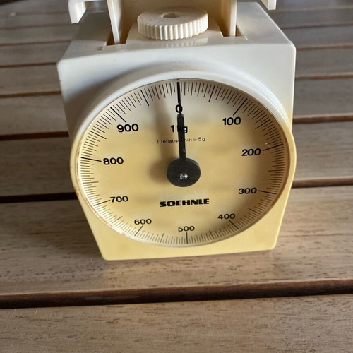Retro SOEHNLE scale with adjuster like new