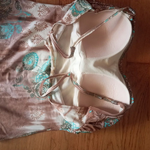 Women's one-piece swimsuit like new, brown and turquoise paisley, size M