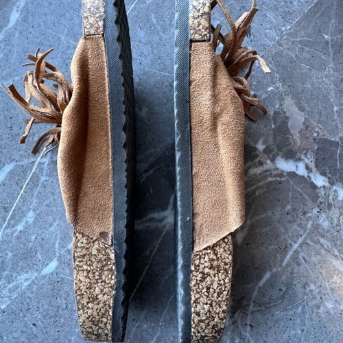 Fringed brown slippers size 38 like new