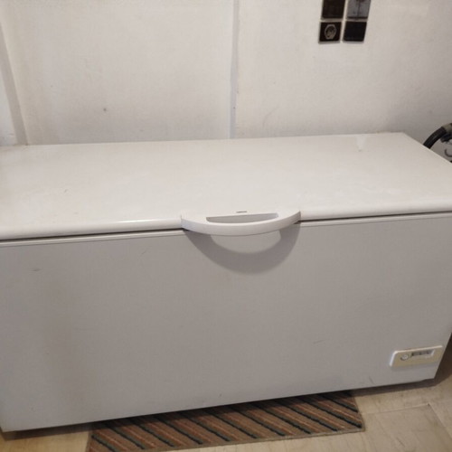 Refrigerator freezer