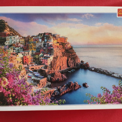 Trefl Manarola Cinque Terre Puzzle 1500 pieces like new