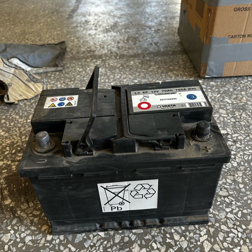 Varta N70 Blue Dynamic EFB 12V 70Ah car battery used
