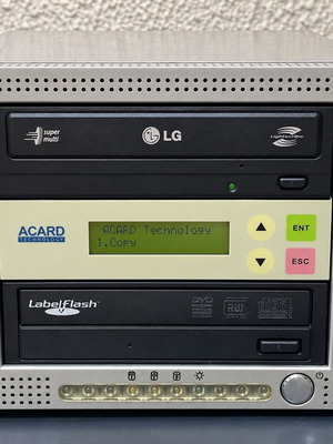 ACARD Technology DVD/CD duplicator με LG Super Multi και LabelFlash
