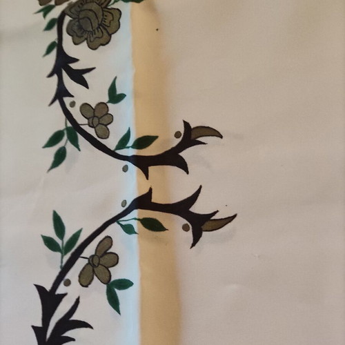 Handpainted wall panel band like new