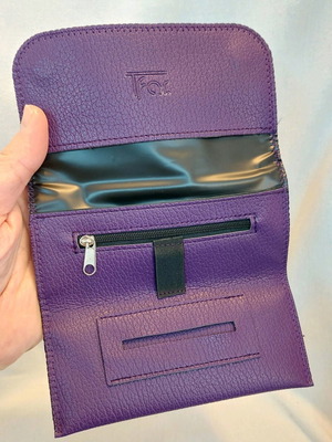 Tobacco pouch new with magnetic clasps and zipper compartment